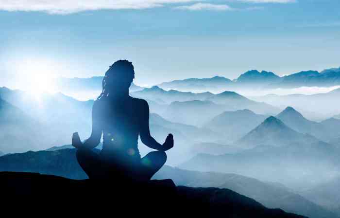 How to Meditate for Enhancing Your Awareness and Consciousness